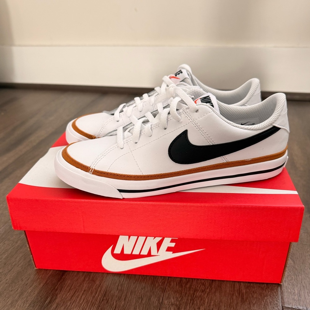 Nike Court Legacy (GS) Size 5.5